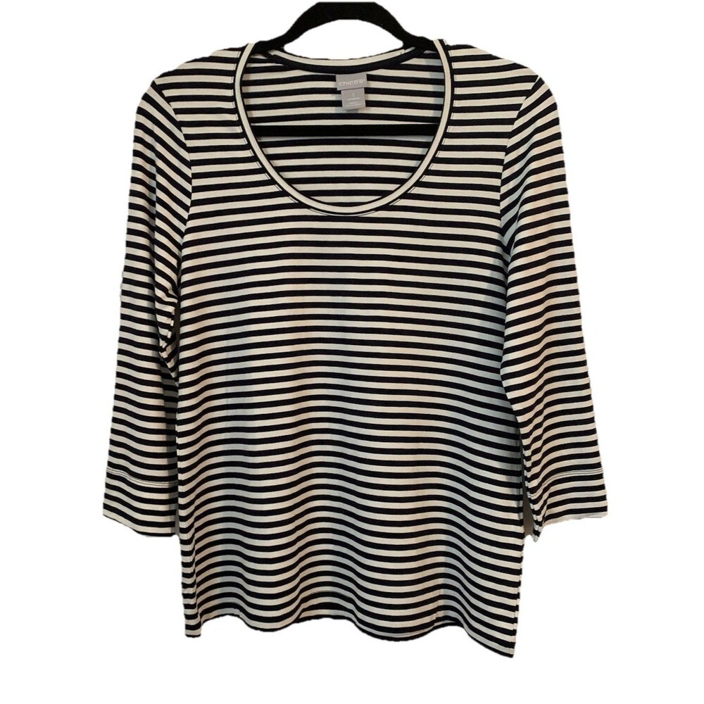 Chicos Size 1 Womens Medium Top Black White Striped Scoop Neck 3/4 Sleeve